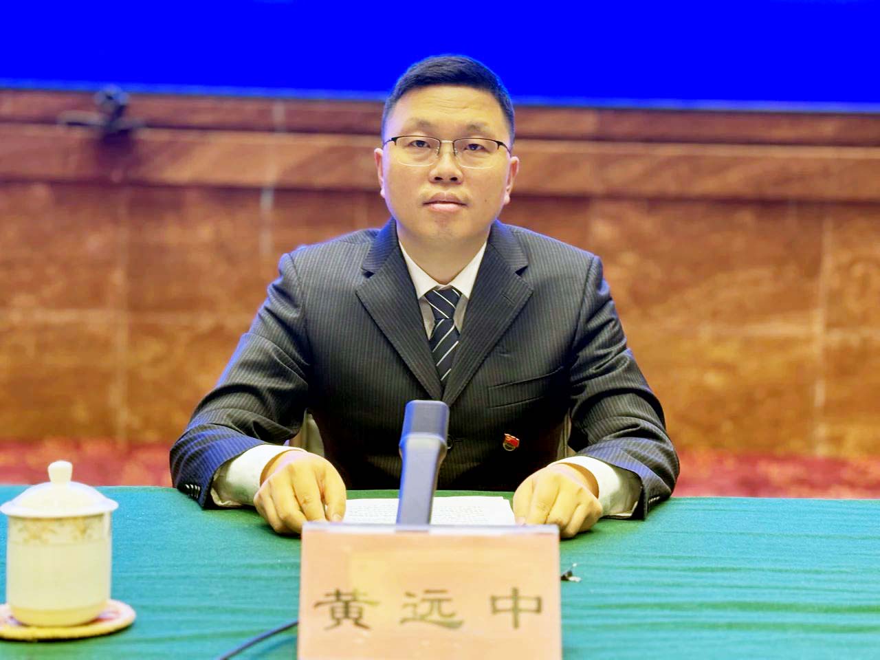 甲子巨變迎大慶 振興奮進(jìn)新時(shí)代